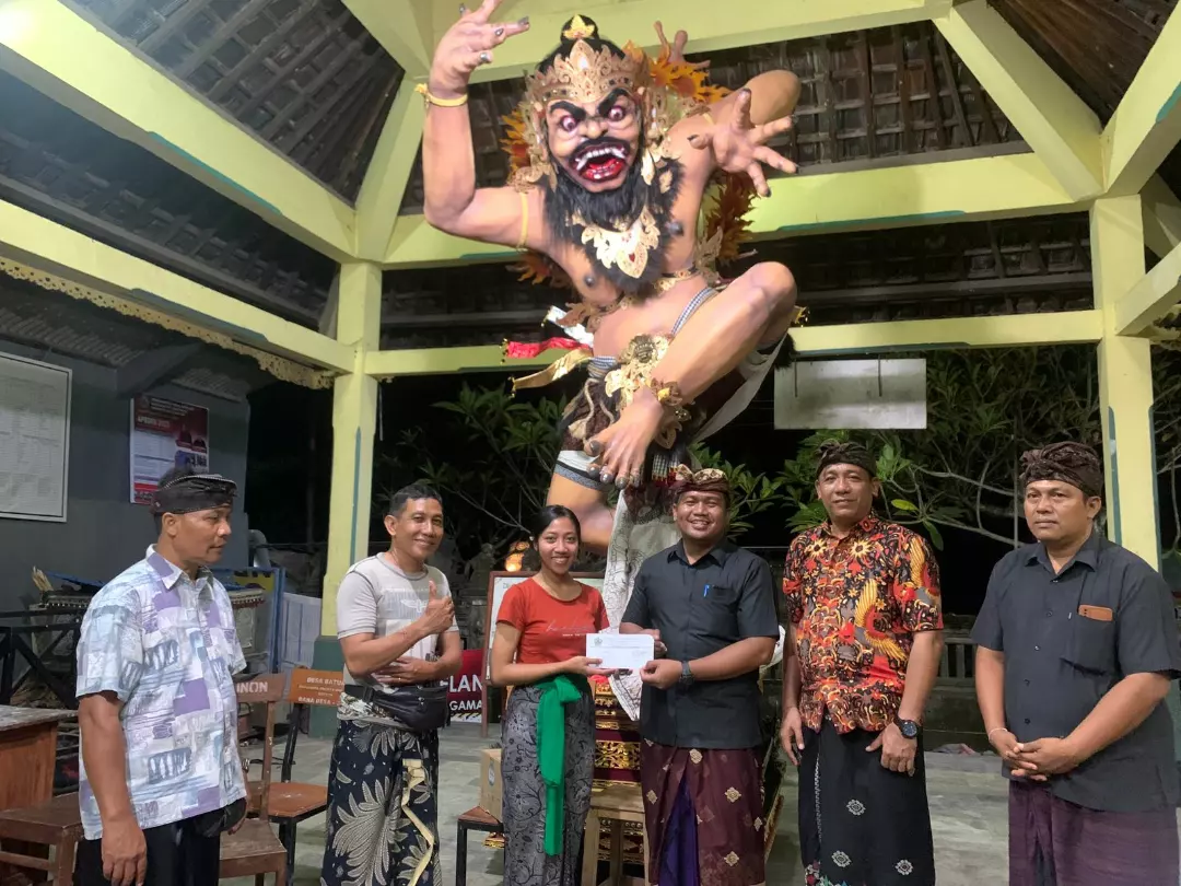 Dukungan untuk Kreativitas STT Desa Batuan Sambut Hari Pengerupukan Nyepi Caka 1945