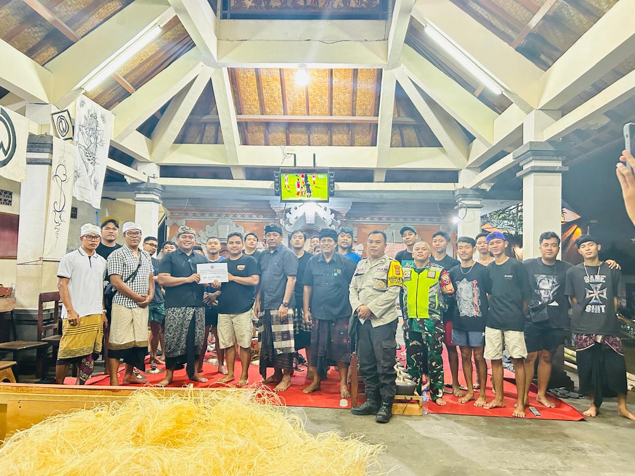 Dukungan Pemerintah Desa Batuan kepada STT dalam Persiapan Ogoh-Ogoh Menyambut Hari Raya Nyepi